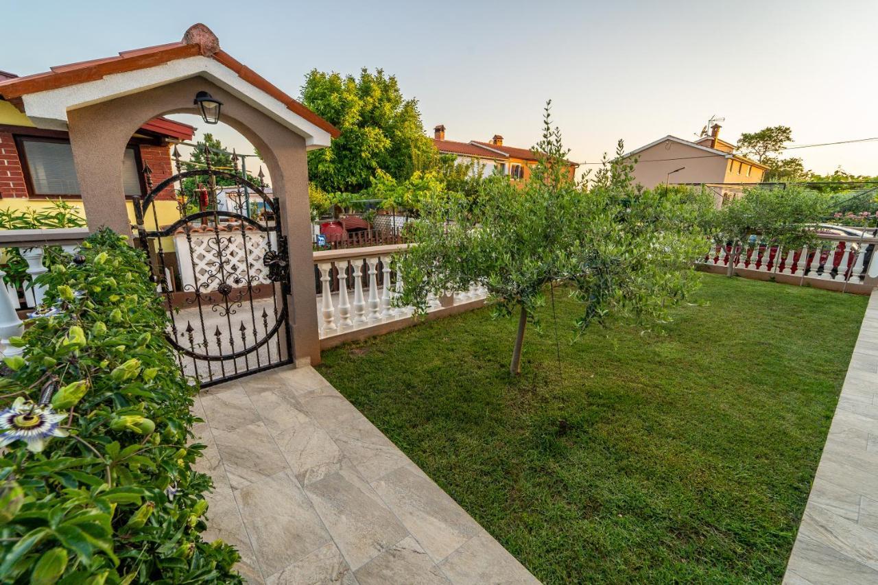 Apartment Suncica Пула Экстерьер фото